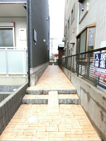 19/19 エントランス