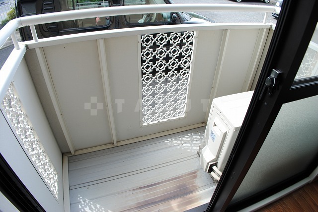 14/23 バルコニー