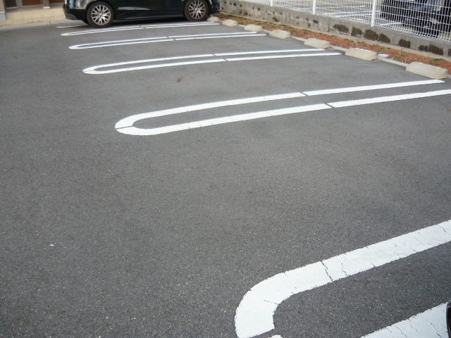 14/20 駐車場