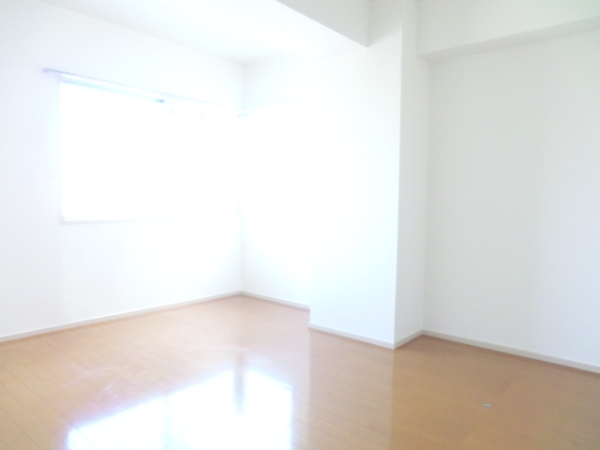 4/23 寝室