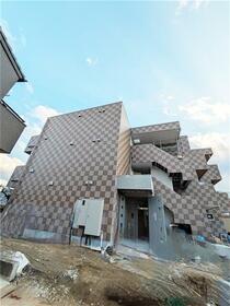 利右衛門参番館の外観