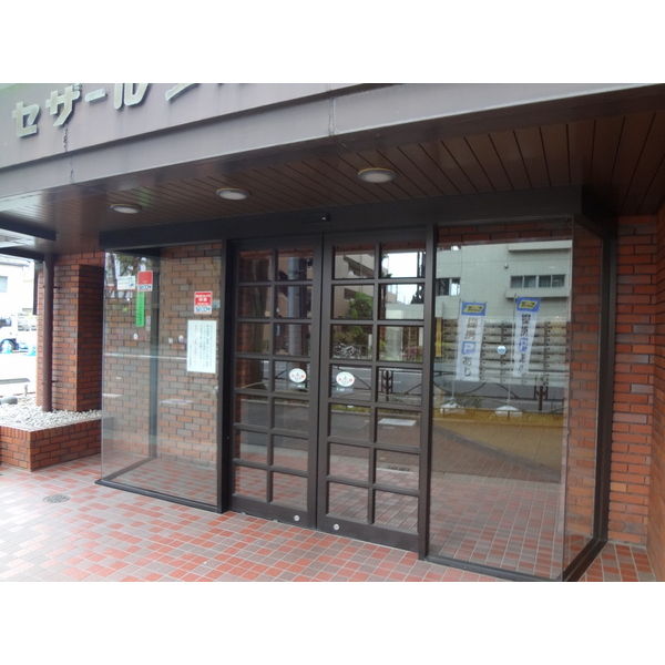 14/14 エントランス