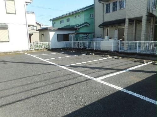 13/14 エントランス