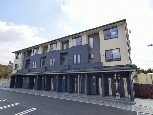 14/20 エントランス