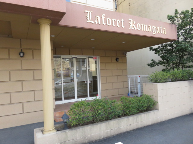 2/4 エントランス