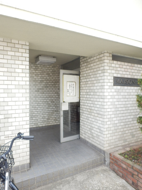 16/24 エントランス