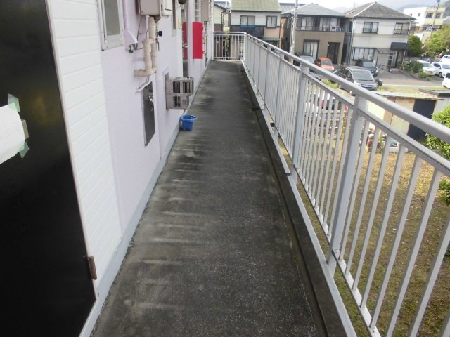 21/23 エントランス