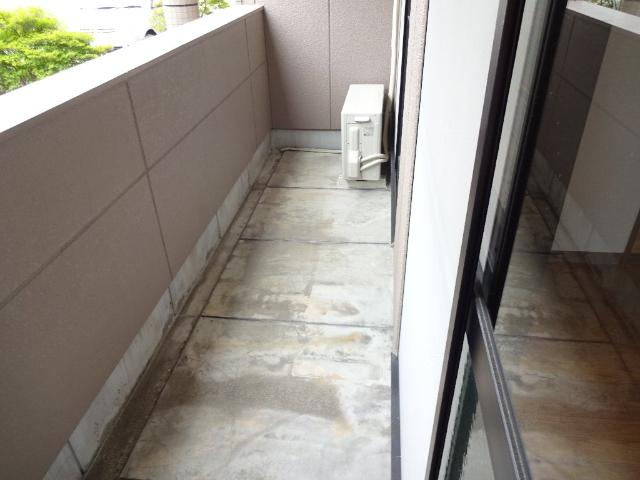 21/24 バルコニー