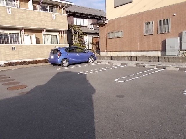 20/26 駐車場