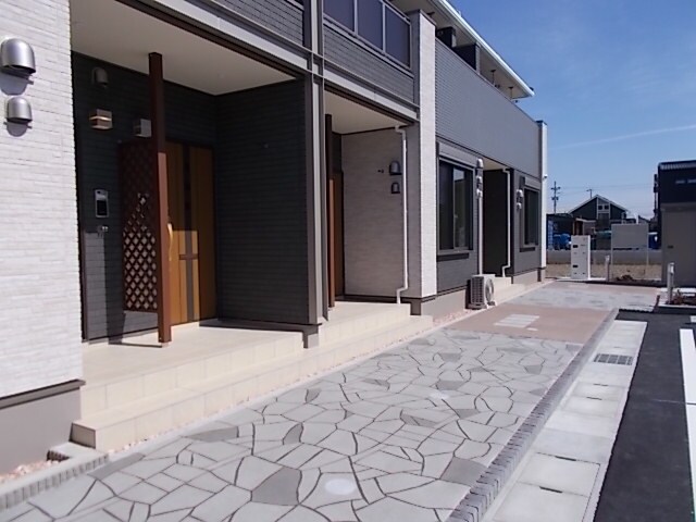 14/21 エントランス