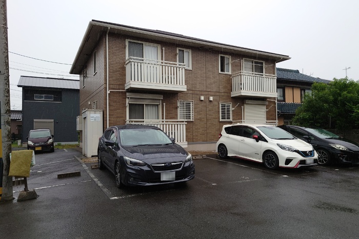 18/18 駐車場