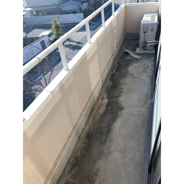 15/17 バルコニー