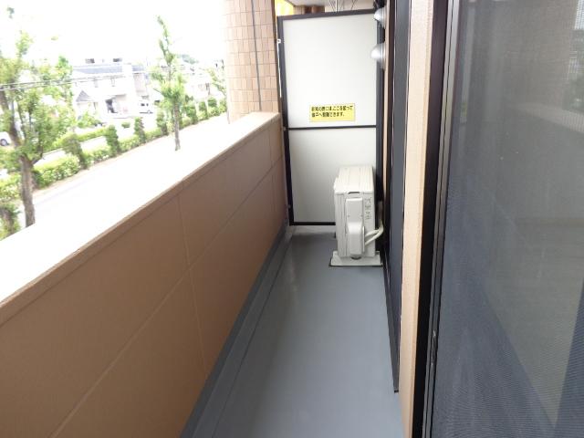 19/25 バルコニー