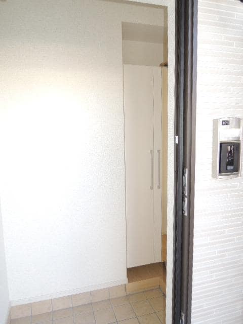 6/20 玄関