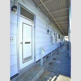 14/15 エントランス