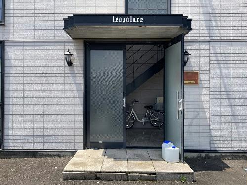 14/14 エントランス