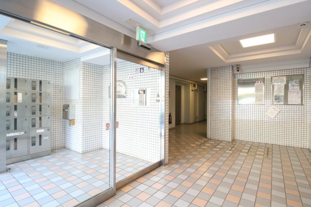 6/8 エントランス