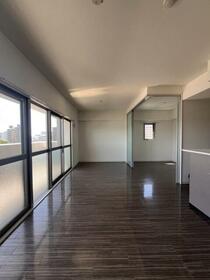 13/16 バルコニー