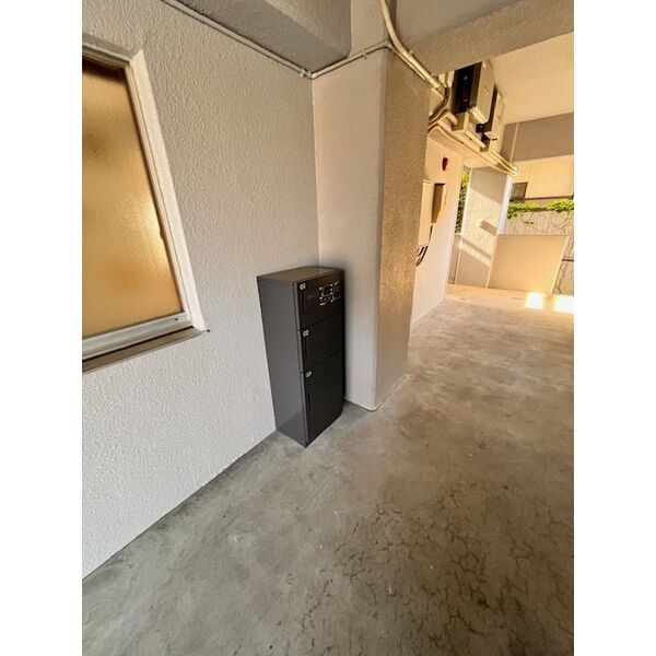 14/20 エントランス