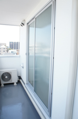 13/22 バルコニー