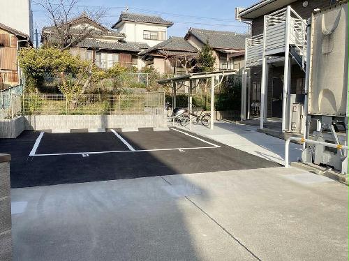 12/13 駐車場
