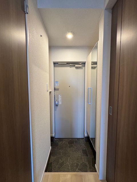 6/20 玄関