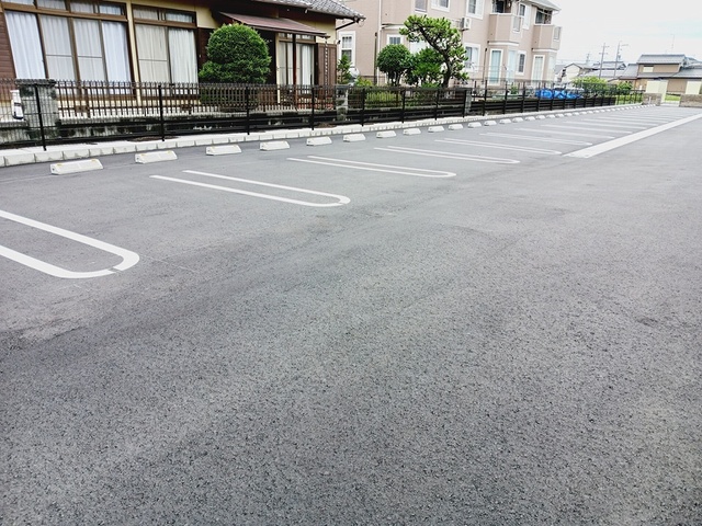 14/20 駐車場