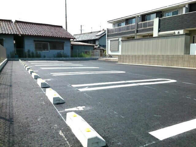 14/20 駐車場