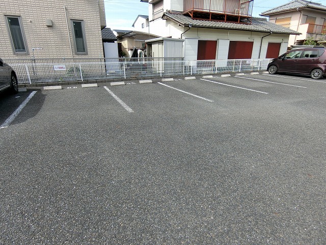 14/20 駐車場