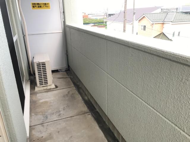 20/27 バルコニー