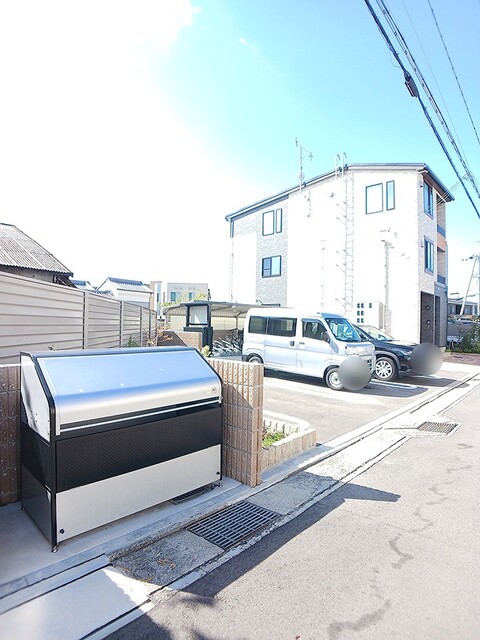 14/20 駐車場