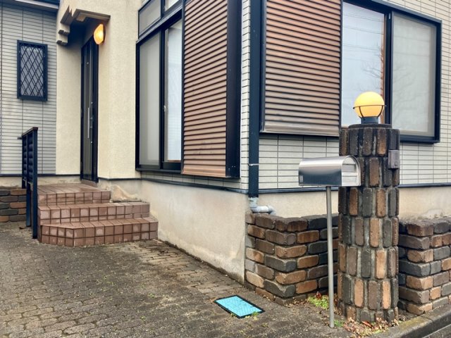 17/27 エントランス