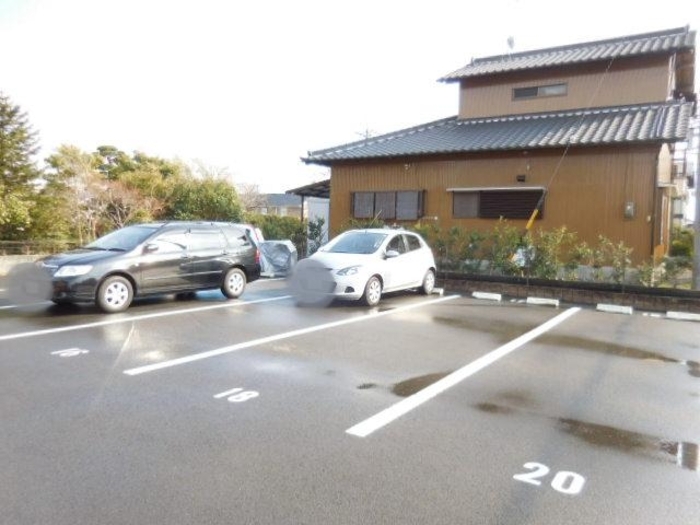 4/4 駐車場
