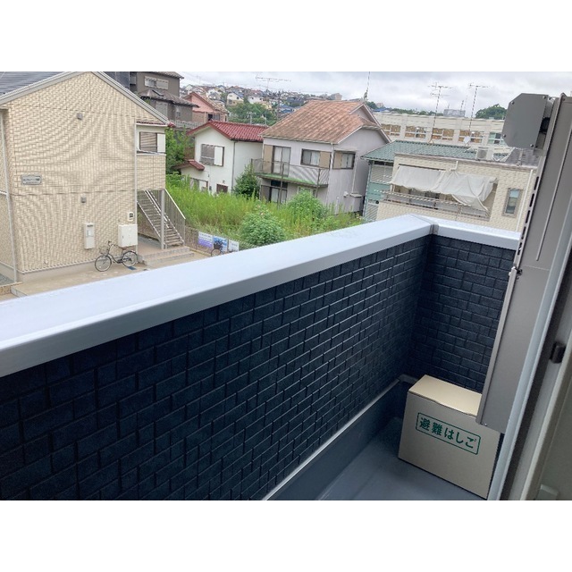 19/26 バルコニー