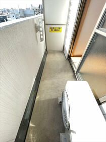 13/16 バルコニー