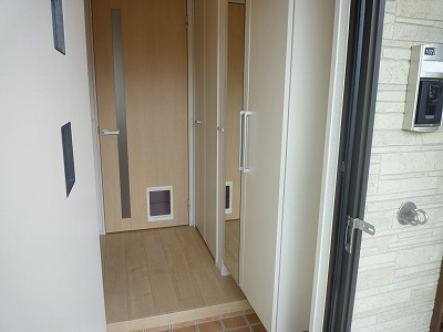 8/22 玄関