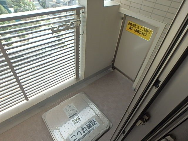 13/22 バルコニー