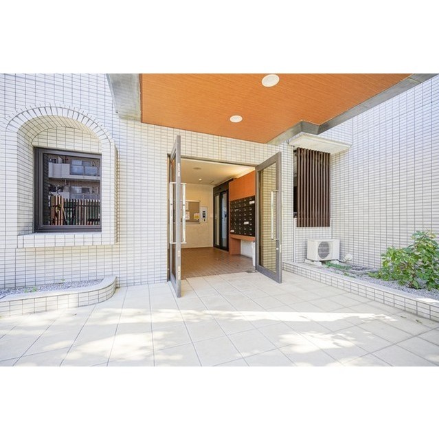 6/6 エントランス