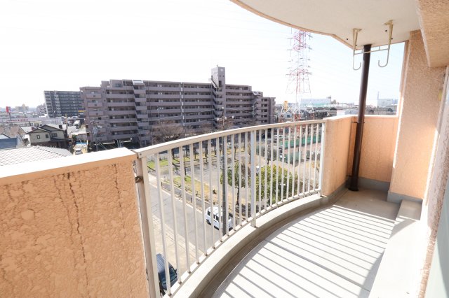 13/23 バルコニー
