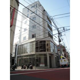 ＣＯＭＳ　ＳＨＩＲＯＫＡＮＥの外観