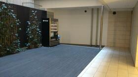 14/17 エントランス