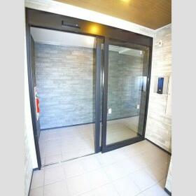 3/4 エントランス