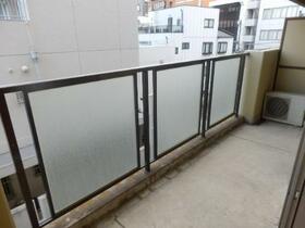 13/16 バルコニー