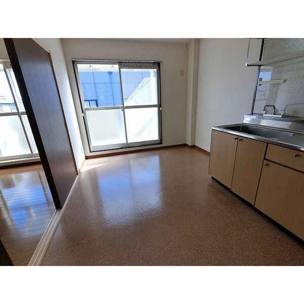 4/13 リビング/ダイニング