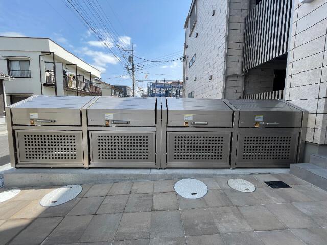 4/6 エントランス