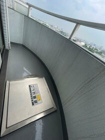 13/16 バルコニー