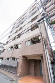 プレール新宿落合の外観