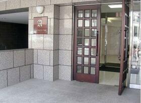 3/4 エントランス