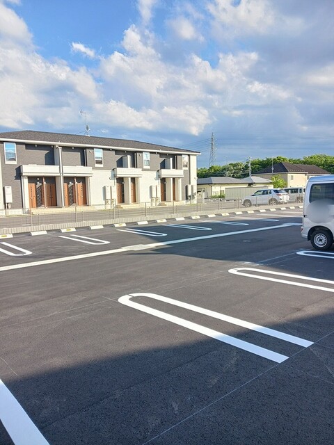 14/20 駐車場