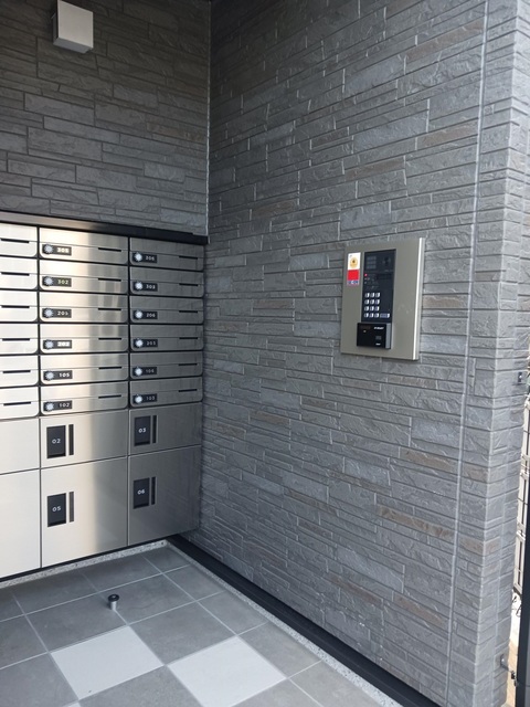 15/24 エントランス